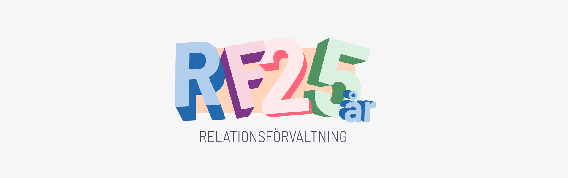 Logotyp med texten "RF 25 år" i färgglada bokstäver. Under texten står "RELATIONSFÖRVALTNING" i mindre, grå bokstäver. Designen är enkel och festlig, vilket markerar ett jubileum.